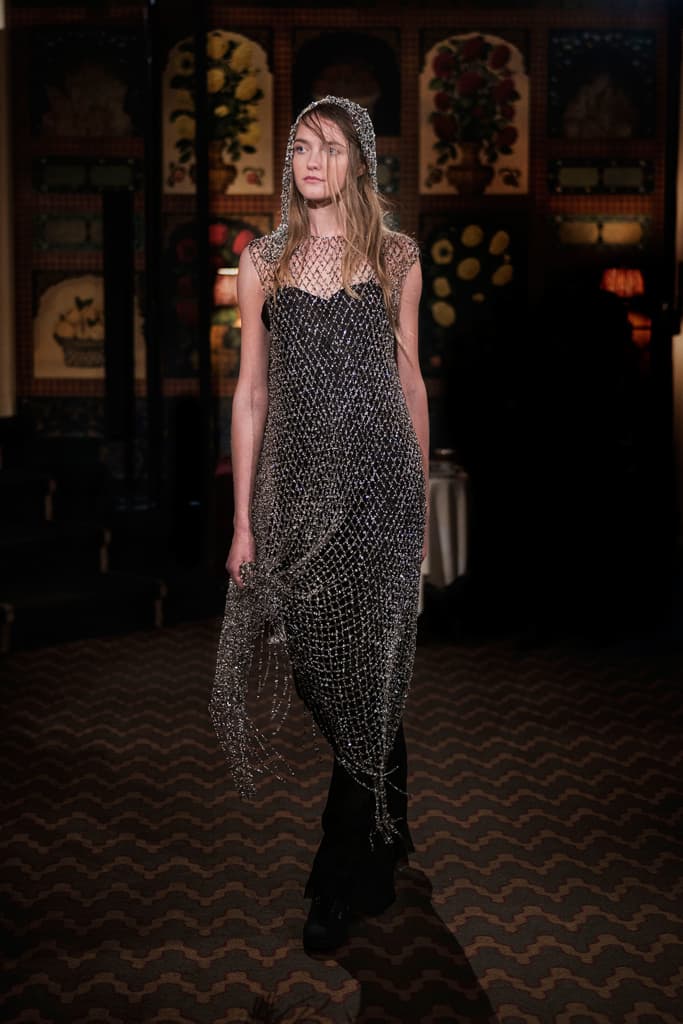 The Row Mary-Kate Ashley Olsen 2018 Spring Summer Collection NYFW New York Fashion Week Show Carlyle Hotel