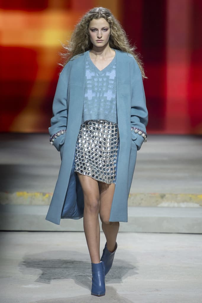 Topshop Unique Spring 2018 Collection London Fashion Week LFW Show Adwoa Aboah Hailey Baldwin Jourdan Dunn Joan Smalls Fashion