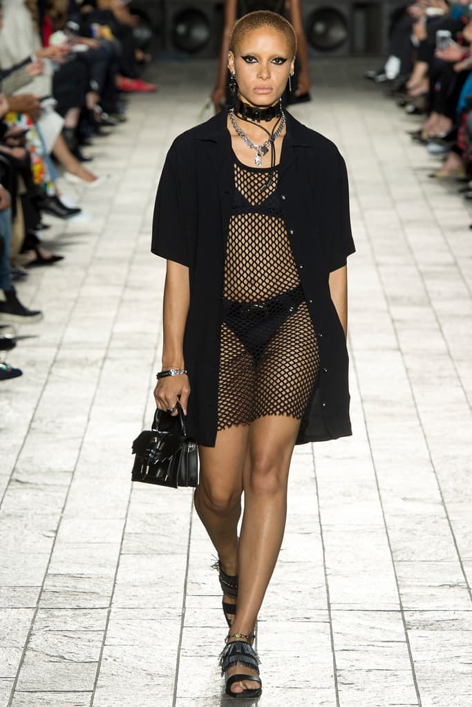 Versus Versace Donatella Spring 2018 Ready To Wear London Fashion Week Adwoa Aboah 90s Plaid Collection