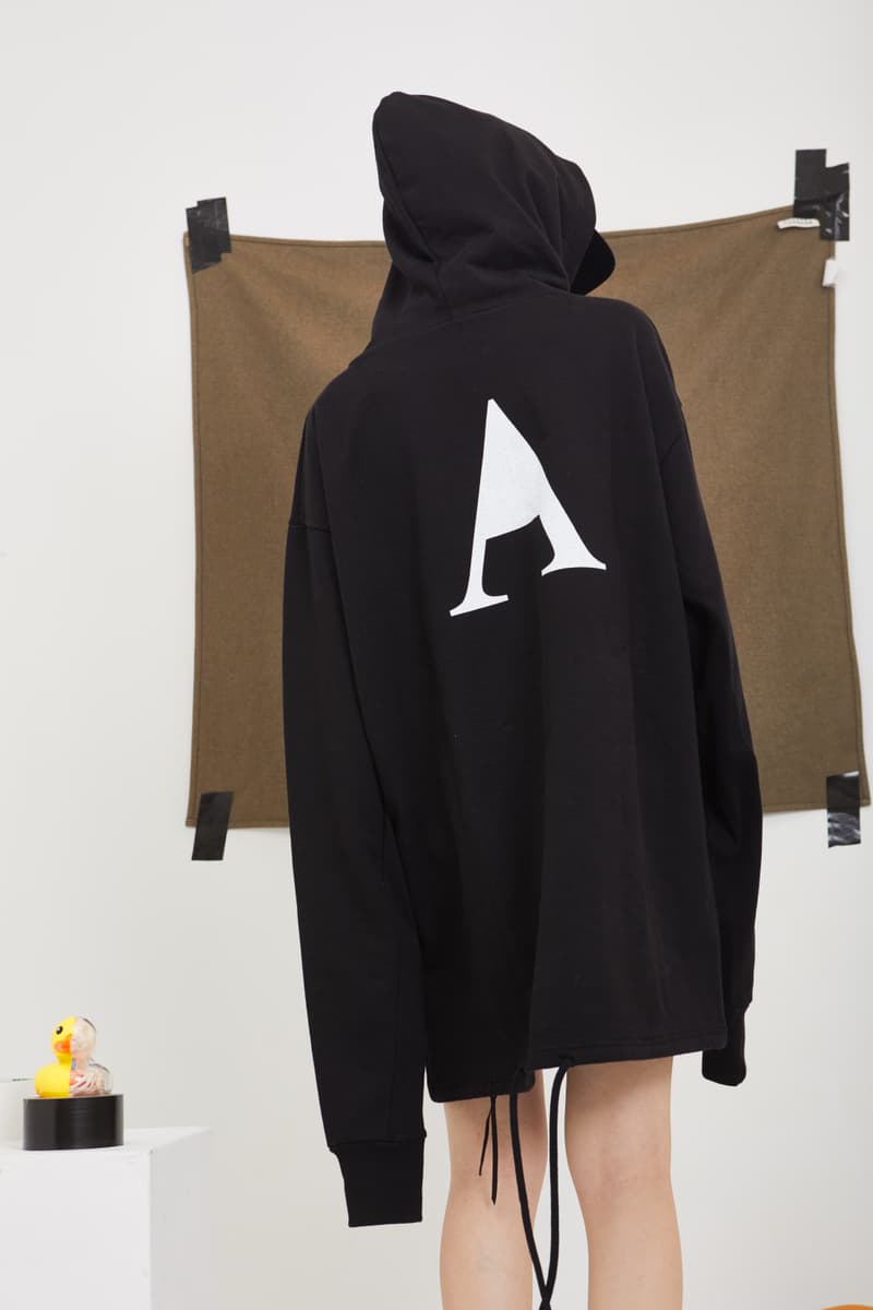ALICE LAWRANCE XX "WESTERN FRONT" Fall Winter 2017 Collection Streetwear Unisex South Korean Tailoring Relaxed Fit Over Size Color Palette