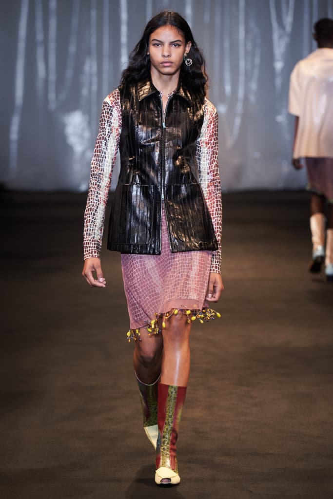 Acne Studios Spring Summer 2018 Runway Show PFW Paris Fashion Week Collection Sweden Adwoa Aboah