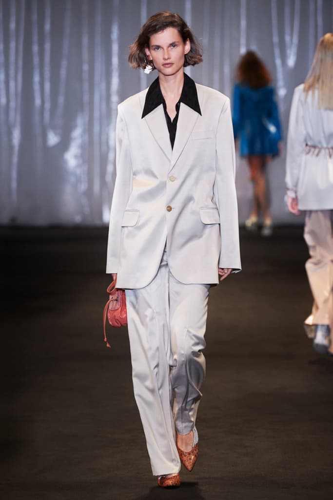 Acne Studios Spring Summer 2018 Runway Show PFW Paris Fashion Week Collection Sweden Adwoa Aboah