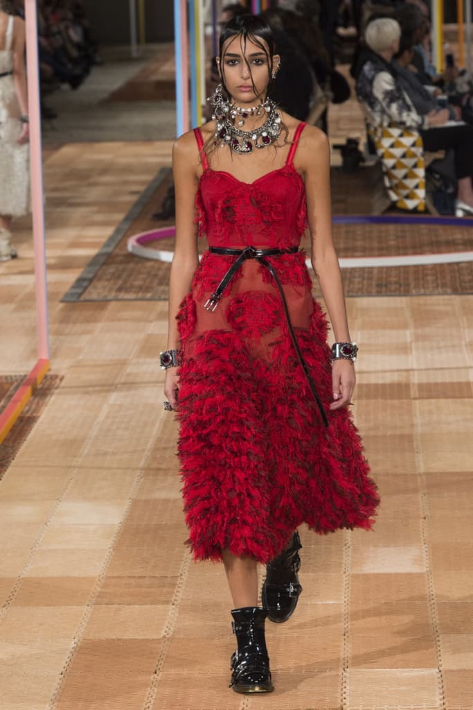 Alexander McQueen Spring Summer 2018 Show Ready To Wear Paris Fashion Week Sarah Burton Floral Garden Textile Technique Flowers Embroidery