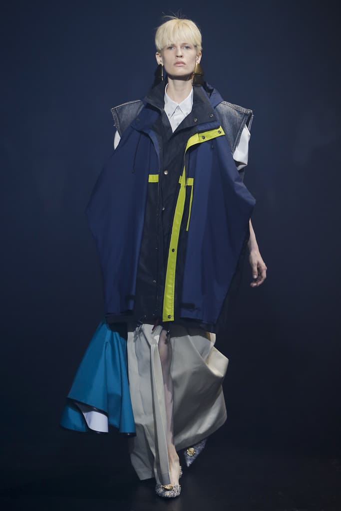 Balenciaga Spring Summer 2018 Runway Show Recap Platform Crocs Foam Demna Gvasalia PFW Paris Fashion Week Fanny Pack Vetements