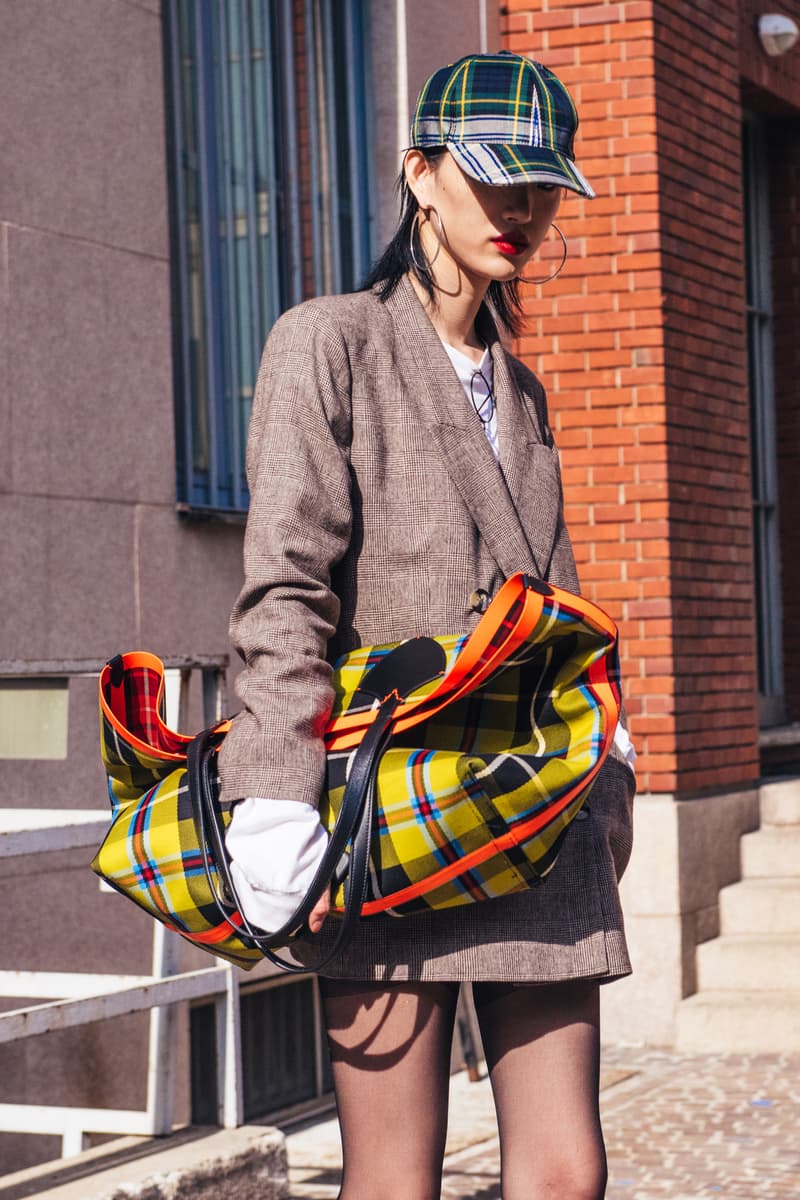 Burberry Korea Spring/Summer 2018 Collection Milan K-Fashion K-Beauty Influencers Shoot Campaign Street style Streetsnaps