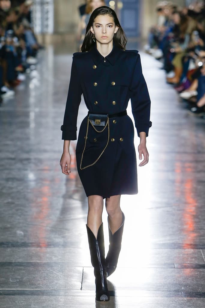 Clare Waight Keller Givenchy Spring Summer 2018 Paris Fashion Week Recap Chloe Riccardo Tisci