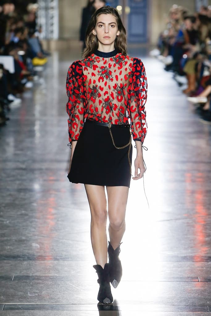 Clare Waight Keller Givenchy Spring Summer 2018 Paris Fashion Week Recap Chloe Riccardo Tisci