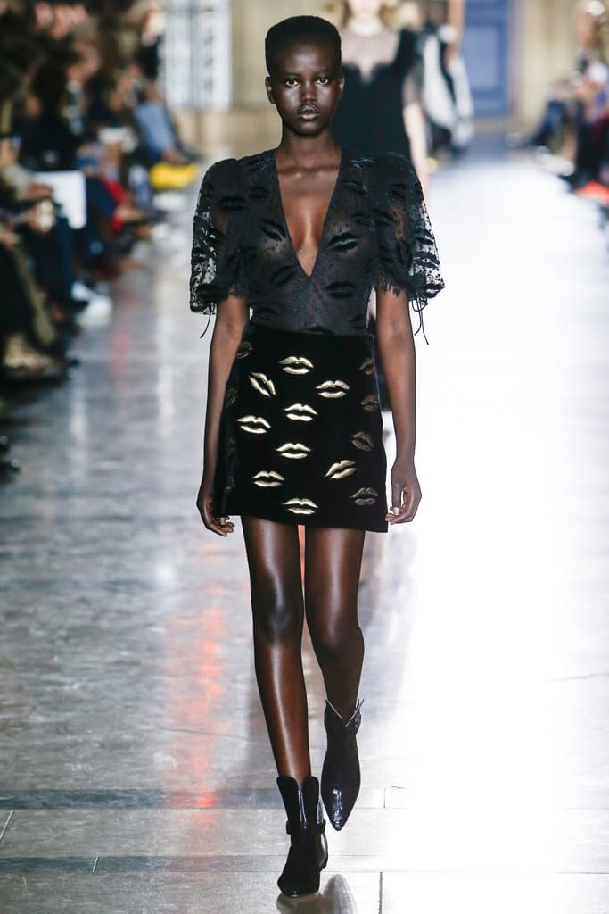 Clare Waight Keller Givenchy Spring Summer 2018 Paris Fashion Week Recap Chloe Riccardo Tisci