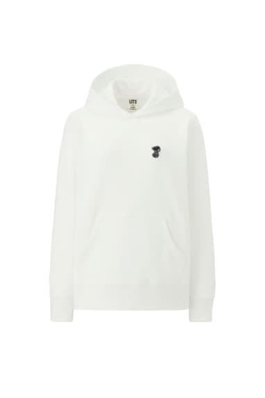 KAWS Peanuts Uniqlo UT Collection Collaboration Snoopy Cartoon Print Popular colette Art Streetart