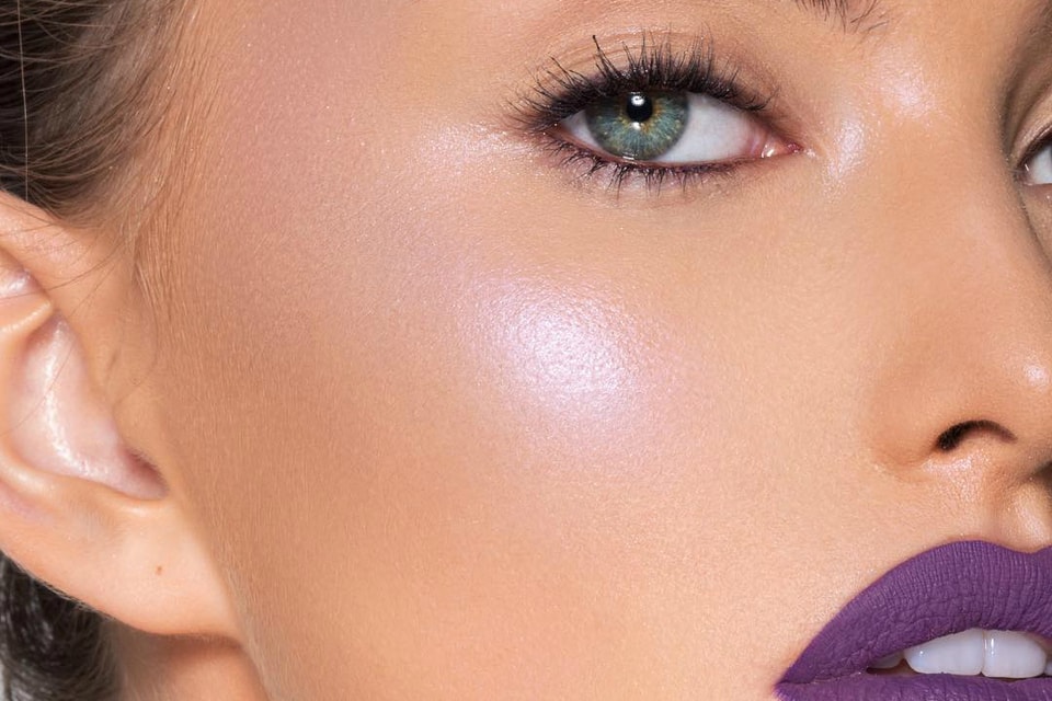 Kylie Jenners Wisteria Ultra Glow Highlighter Hypebae