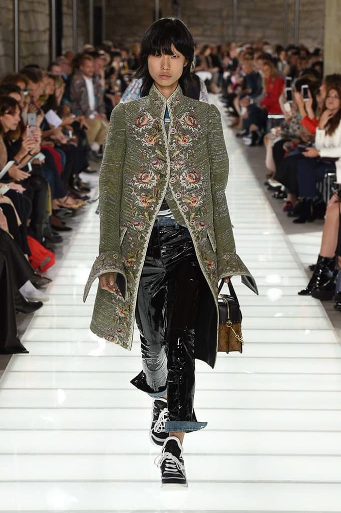 Louis Vuitton Spring Summer 2018 Runway Show Nicolas Ghesquiere Collection Sneaker Luxury Streetwear Stranger Things