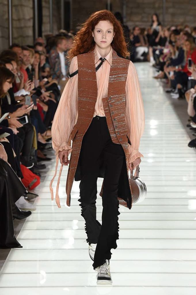 Louis Vuitton Spring Summer 2018 Runway Show Nicolas Ghesquiere Collection Sneaker Luxury Streetwear Stranger Things