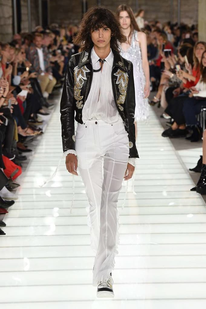 Louis Vuitton Spring Summer 2018 Runway Show Nicolas Ghesquiere Collection Sneaker Luxury Streetwear Stranger Things