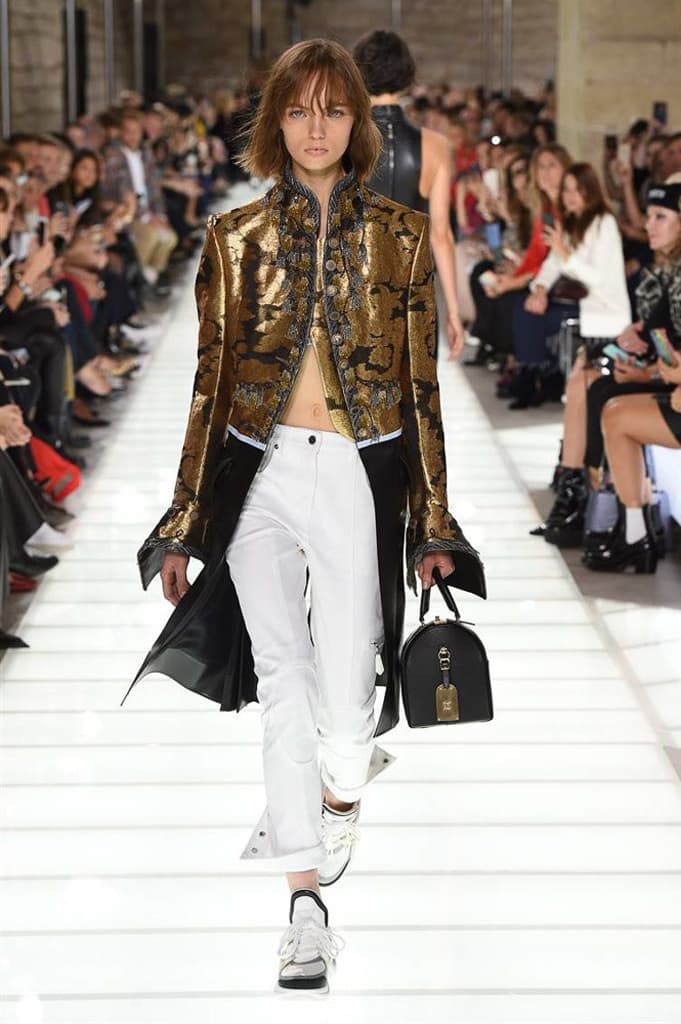 Louis Vuitton Spring Summer 2018 Runway Show Nicolas Ghesquiere Collection Sneaker Luxury Streetwear Stranger Things