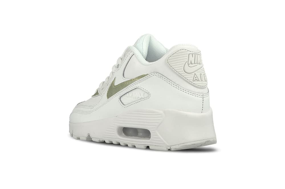 Nike Air Max 90 Summit White Metallic Gold Star