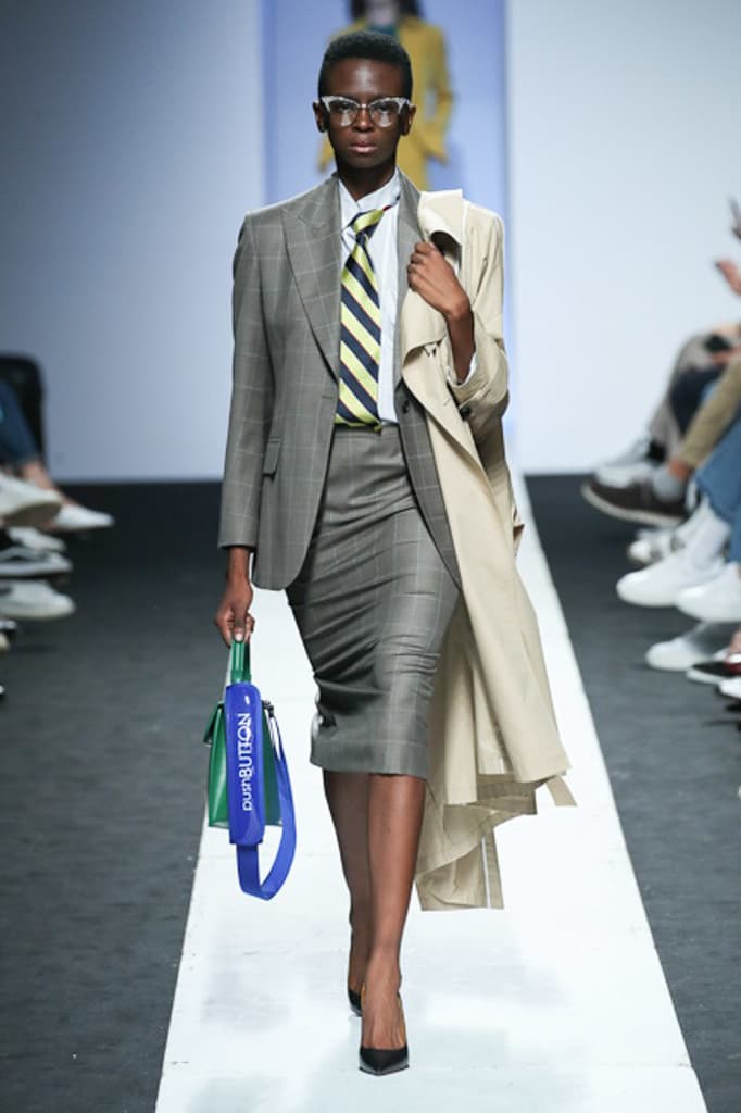 Pushbutton Spring 2018 Collection Seoul Fashion Week Korea Silhouettes Color Print Symmetry Experimental Edgy Unique Label