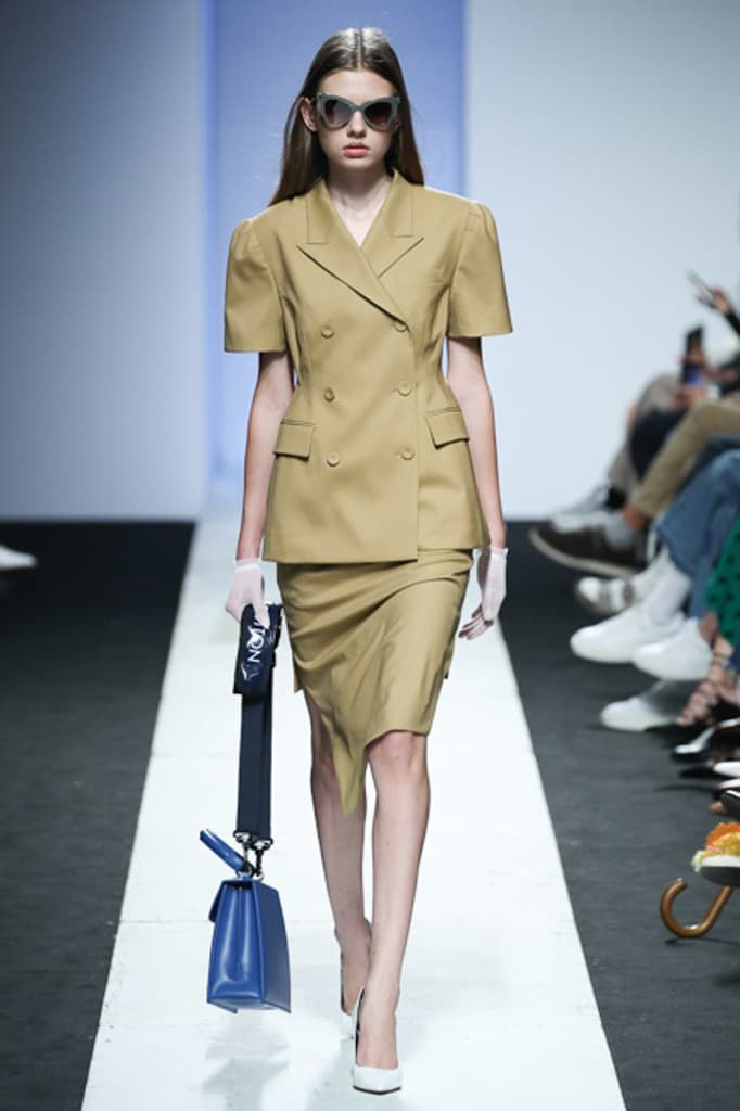 Pushbutton Spring 2018 Collection Seoul Fashion Week Korea Silhouettes Color Print Symmetry Experimental Edgy Unique Label