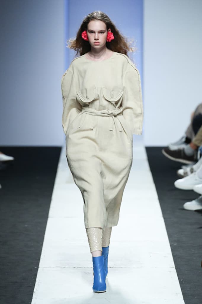 Pushbutton Spring 2018 Collection Seoul Fashion Week Korea Silhouettes Color Print Symmetry Experimental Edgy Unique Label