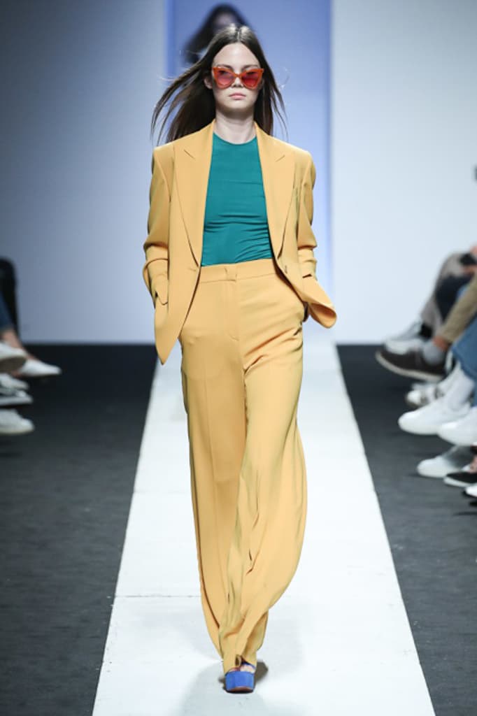 Pushbutton Spring 2018 Collection Seoul Fashion Week Korea Silhouettes Color Print Symmetry Experimental Edgy Unique Label