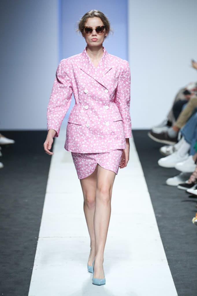 Pushbutton Spring 2018 Collection Seoul Fashion Week Korea Silhouettes Color Print Symmetry Experimental Edgy Unique Label