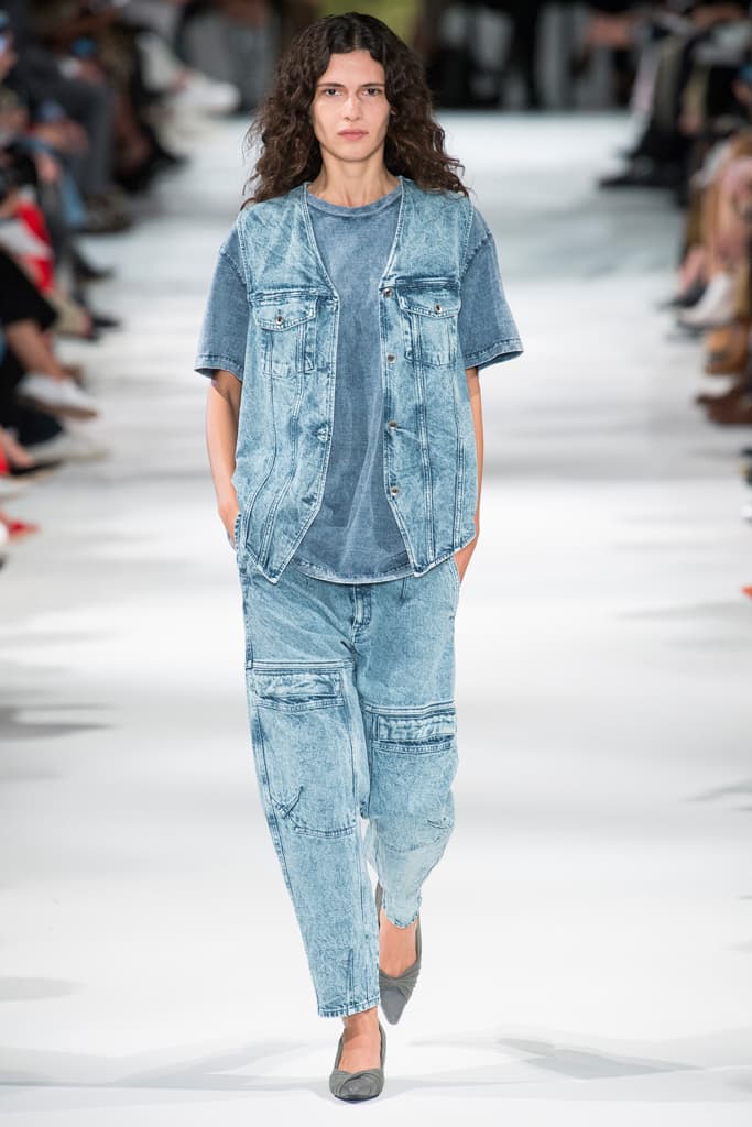 Stella McCartney Spring Summer Show 2018 Paris Fashion Week Runway Eco Friendly Sustainable Cruelty Free Practice Statement