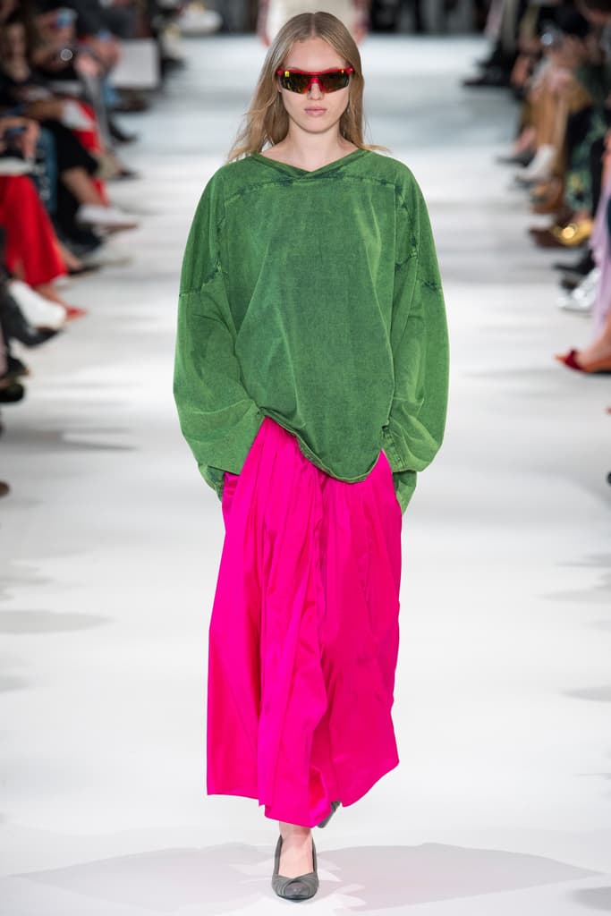 Stella McCartney Spring Summer Show 2018 Paris Fashion Week Runway Eco Friendly Sustainable Cruelty Free Practice Statement
