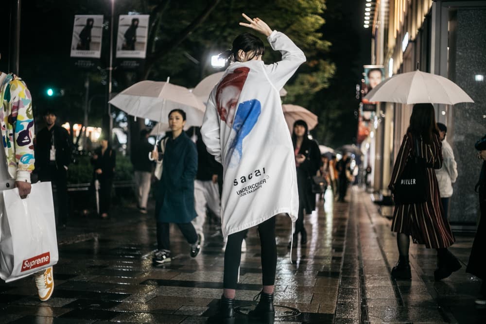 Tokyo Fashion Week Streetsnaps Street Style Looks Unique Bold Brands Vintage Sneakers Nike Balenciaga Photography Undercover Sacai Adidas Comme des Garcons