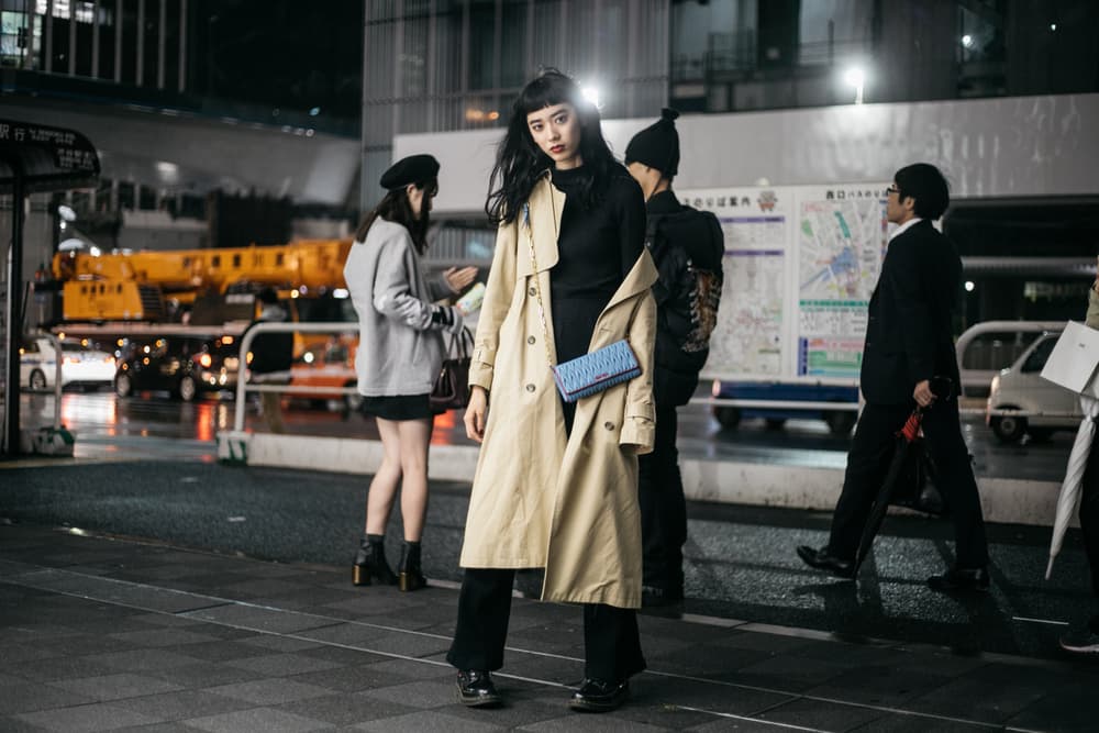 Tokyo Fashion Week Streetsnaps Street Style Looks Unique Bold Brands Vintage Sneakers Nike Balenciaga Photography Undercover Sacai Adidas Comme des Garcons