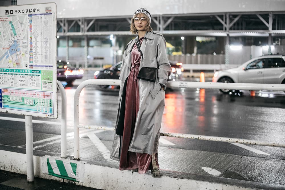 Tokyo Fashion Week Streetsnaps Street Style Looks Unique Bold Brands Vintage Sneakers Nike Balenciaga Photography Undercover Sacai Adidas Comme des Garcons