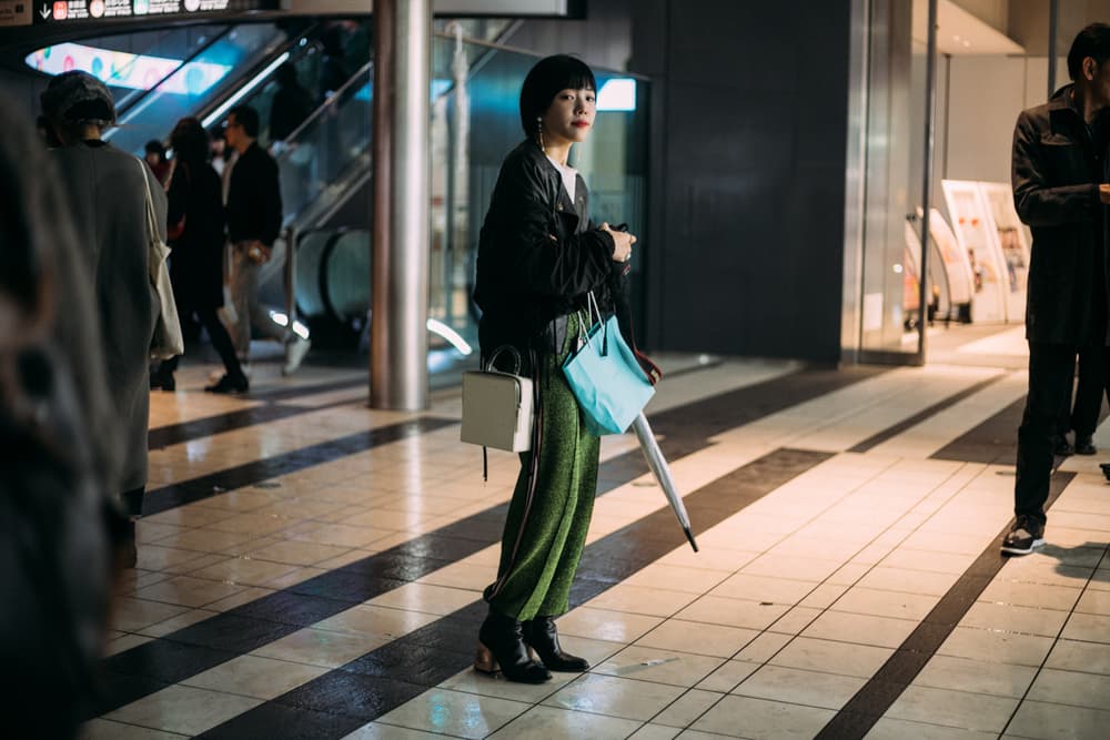 Tokyo Fashion Week Streetsnaps Street Style Looks Unique Bold Brands Vintage Sneakers Nike Balenciaga Photography Undercover Sacai Adidas Comme des Garcons