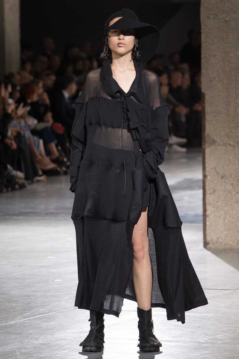 Yohji Yamamoto Spring Summer 2018 Collection Paris Fashion Week