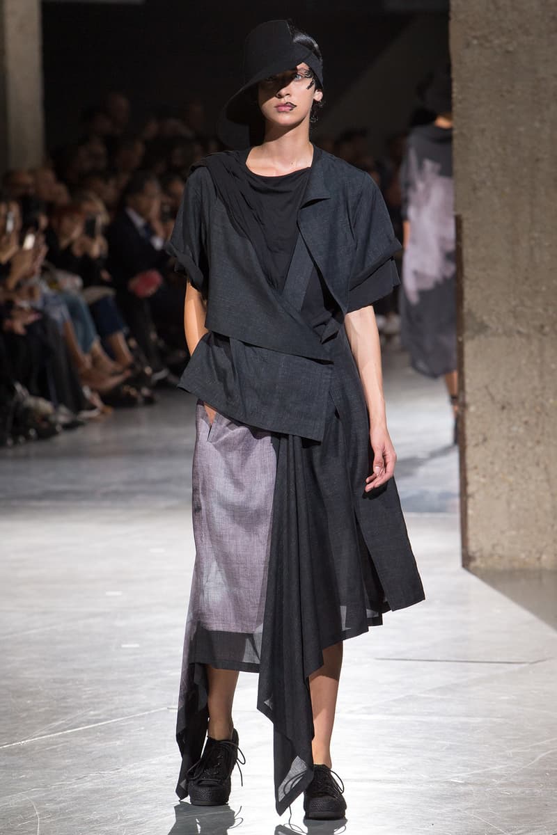 Yohji Yamamoto Spring Summer 2018 Collection Paris Fashion Week