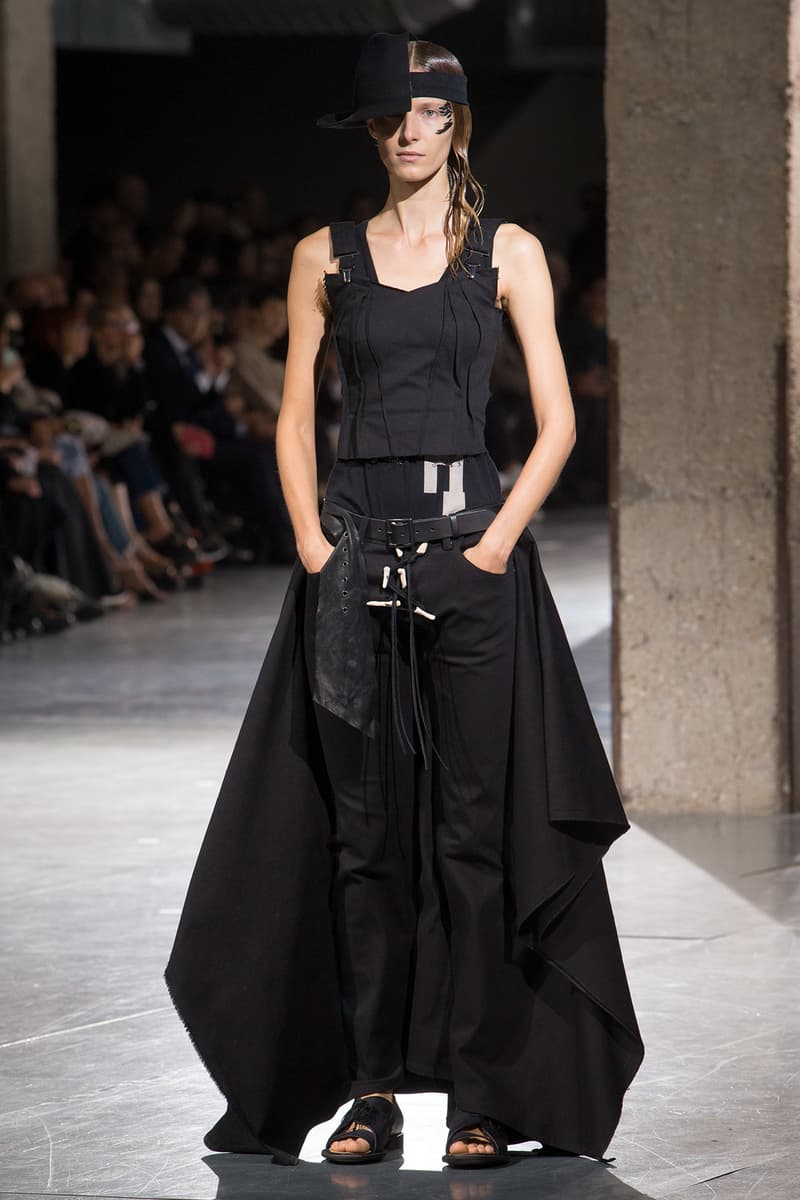 Yohji Yamamoto Spring Summer 2018 Collection Paris Fashion Week