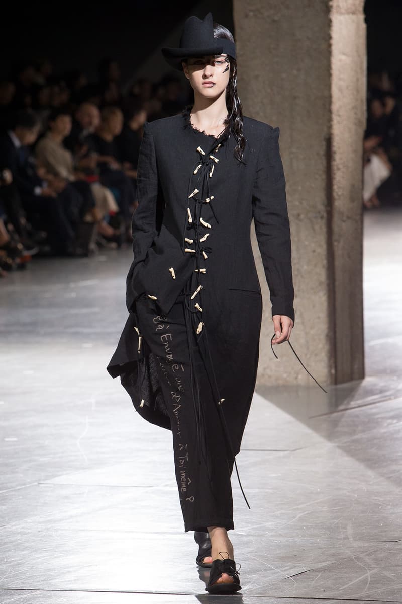 Yohji Yamamoto Spring Summer 2018 Collection Paris Fashion Week