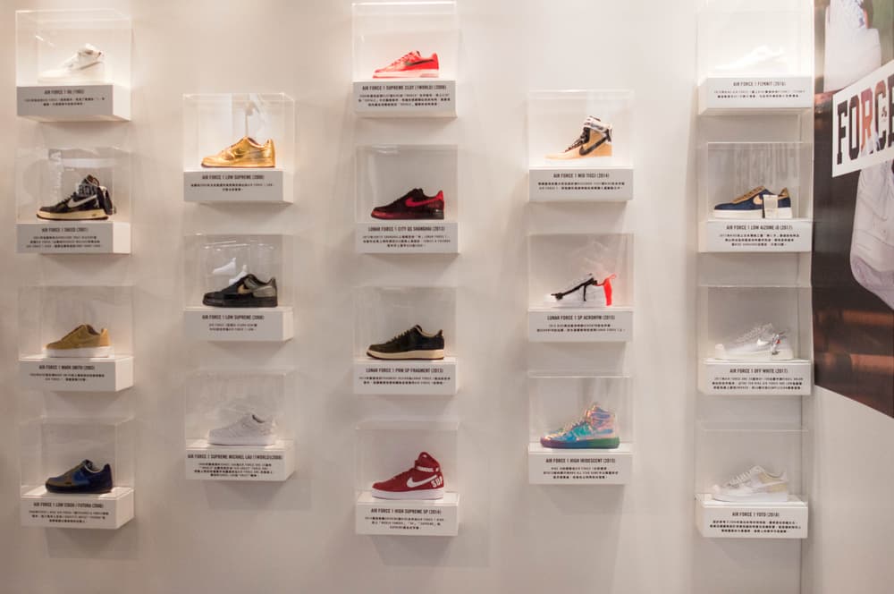 Nike Air Force 1 35 Year Celebration Event Shoes Sneakers Customization Travis Scott Off-White