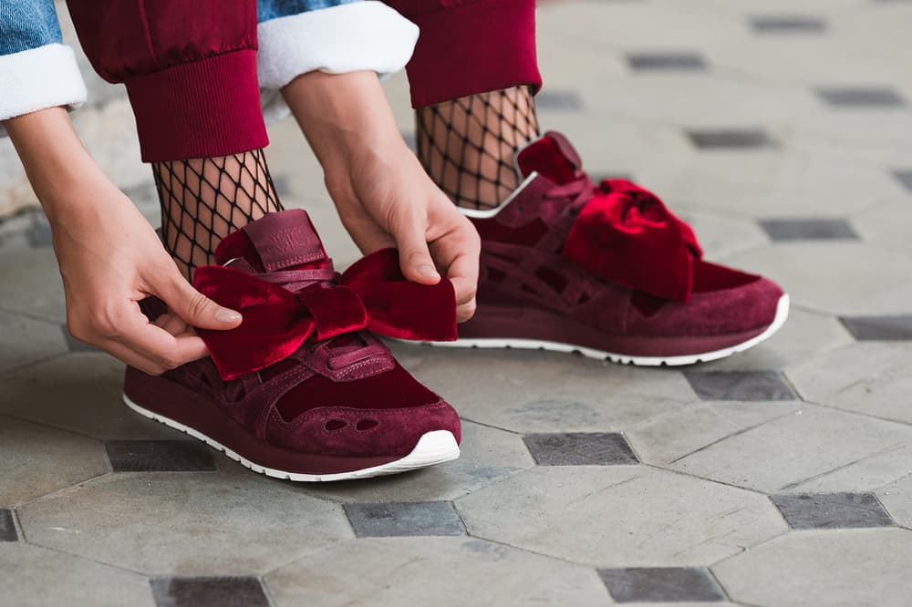 Snow White X Asics Tiger Gel Lyte Is Bow Topped Hypebae Snow White X Asics Tiger Gel Lyte Is Bow Topped Hypebae