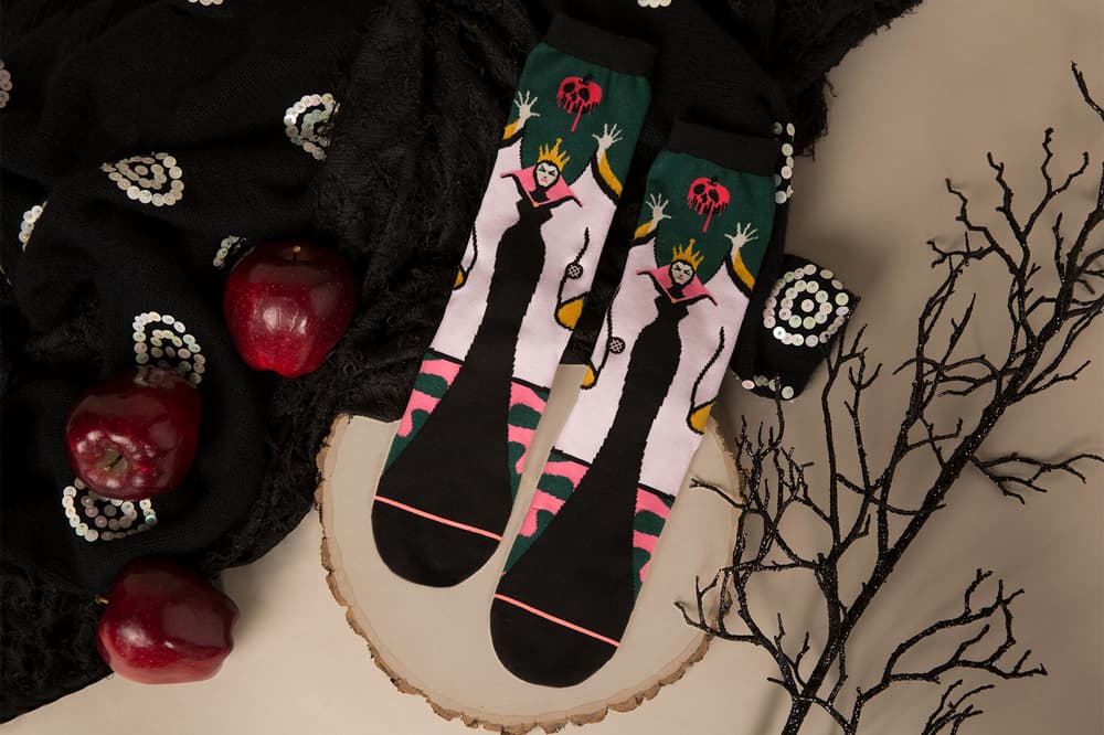 Disney Snow White Stance Socks