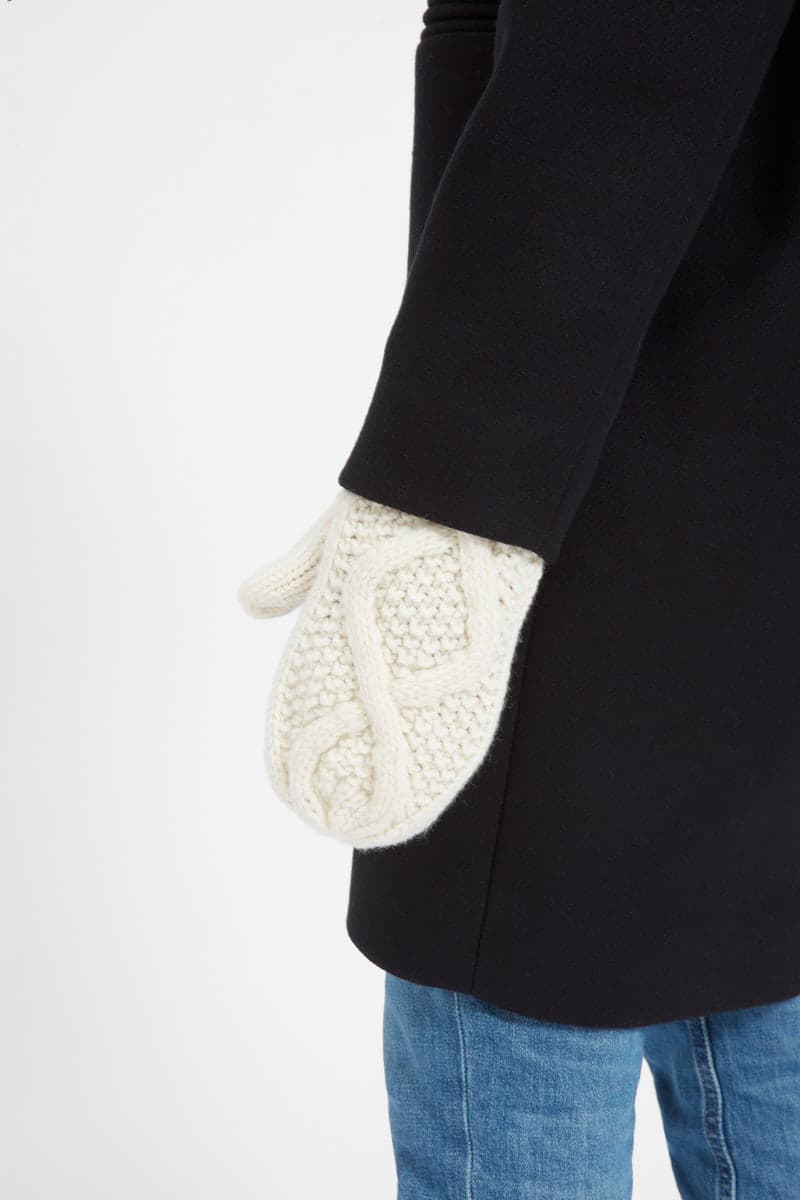 everlane cable knit turtleneck sweater beanie mittens