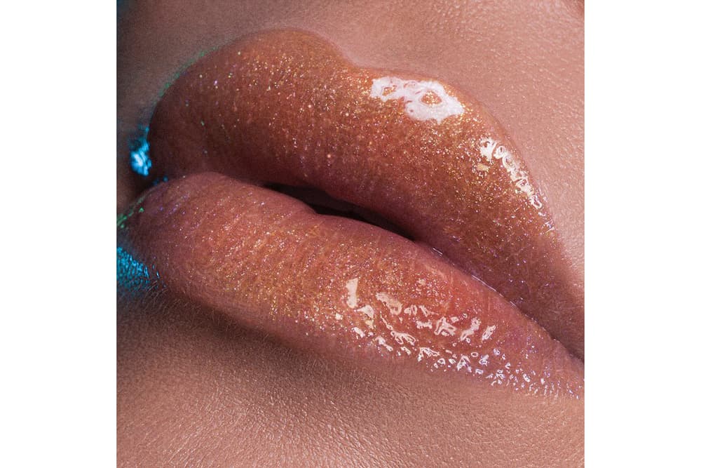 Kim Kardashian KKW Beauty Highlighters Lip Glosses Ultralight Beams Glitter December 1 Price