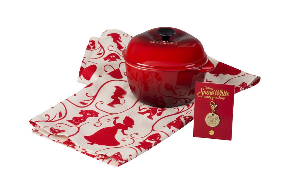 Le Creuset Disney Snow White Poison Apple pot