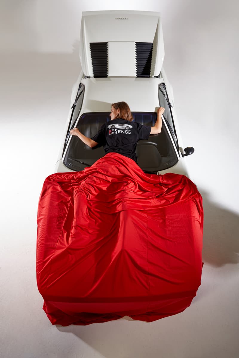 SSENSE L'ART DE L'AUTOMOBILE Exclusive Capsule Collection Car Ferrari Limited Edition T-shirt