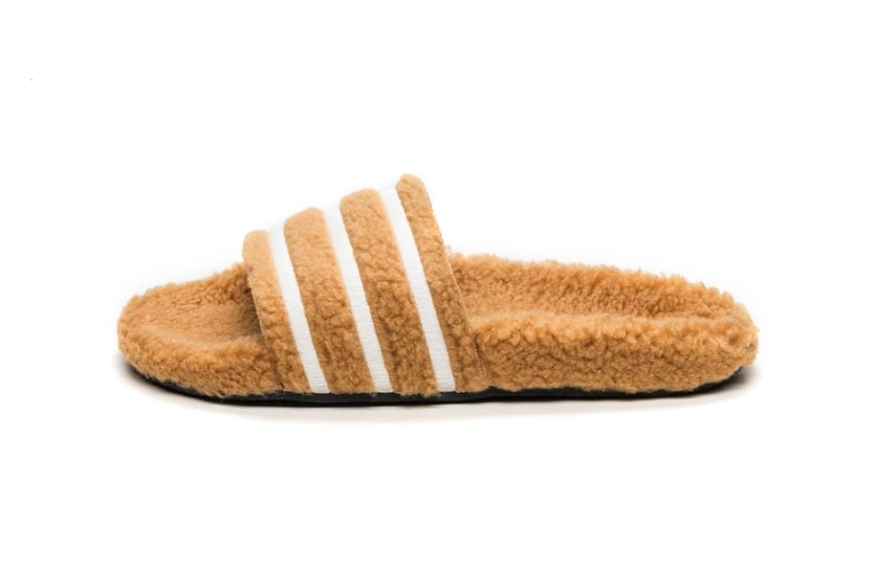 adidas fluffy slippers