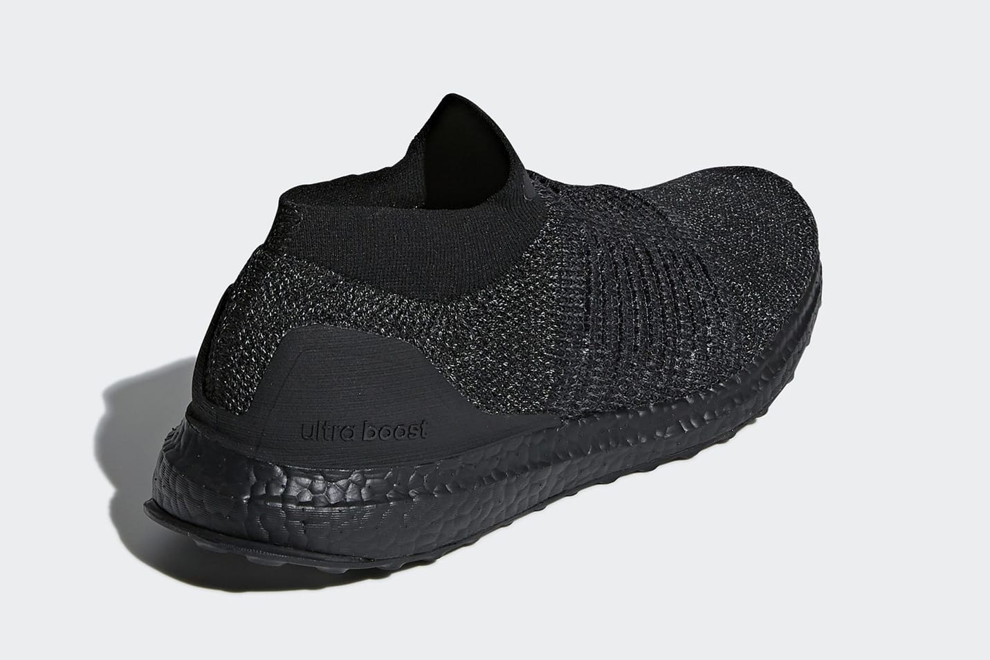 ultraboost laceless shoes black