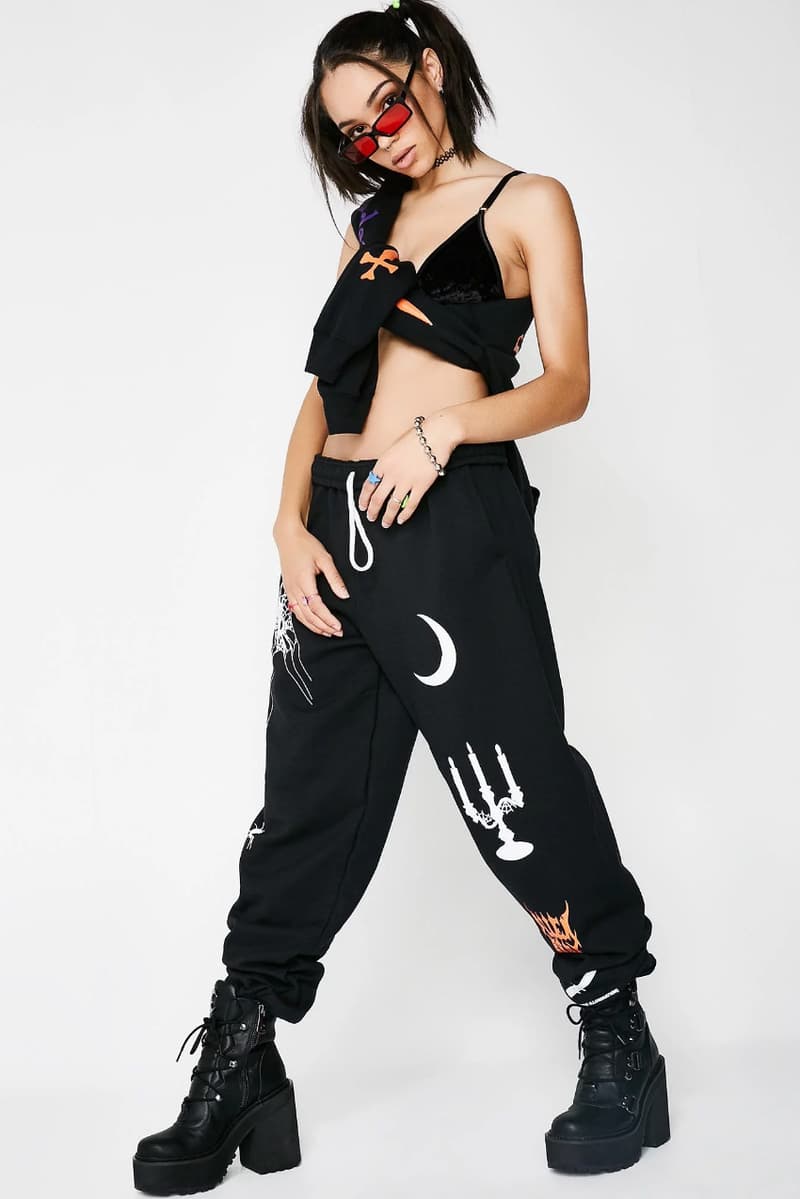 ALIEN BODY Fall/Winter 2017 Lookbook Collection Streetwear Hoodies Printed Gothic Prints Bold Graphics