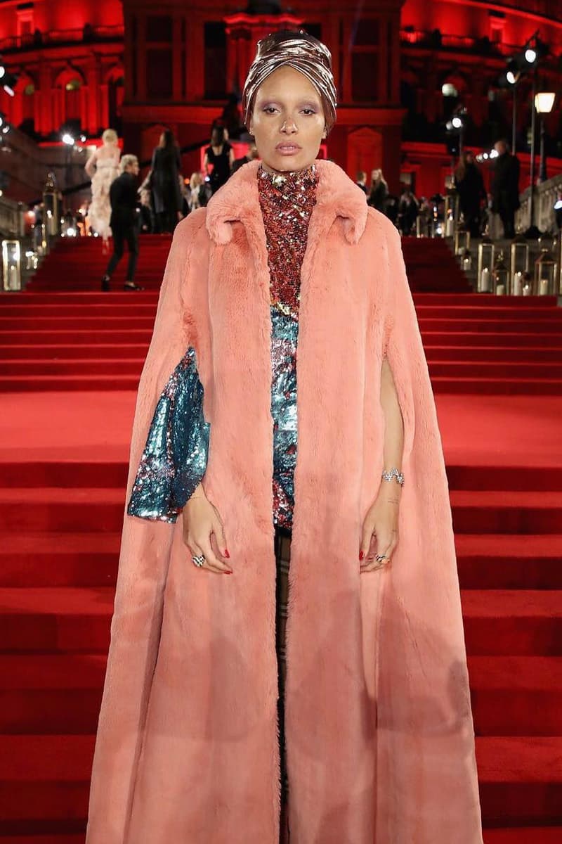 British Fashion Awards 2017 Red Carpet Best Looks Selena Gomez Alexa Chung Jourdan Dunn Adwoa Aboah Hailey Baldwin Rita Ora Karlie Kloss Donatella Versace Kaia Gerber