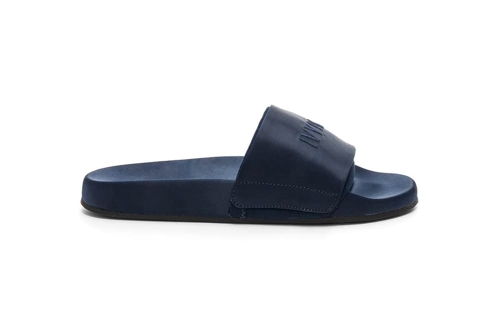 IVY PARK High Shine Slides Russet