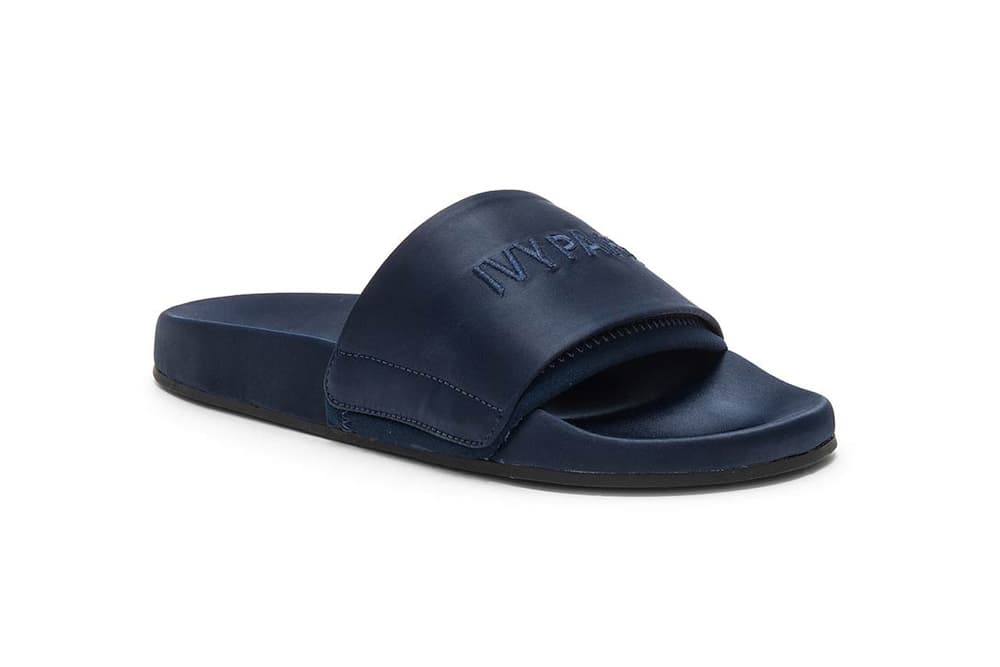 IVY PARK High Shine Slides Russet