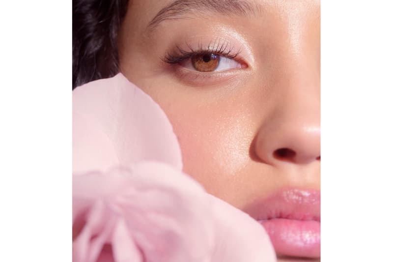 glossier emily weiss liquid exfoliator skincare