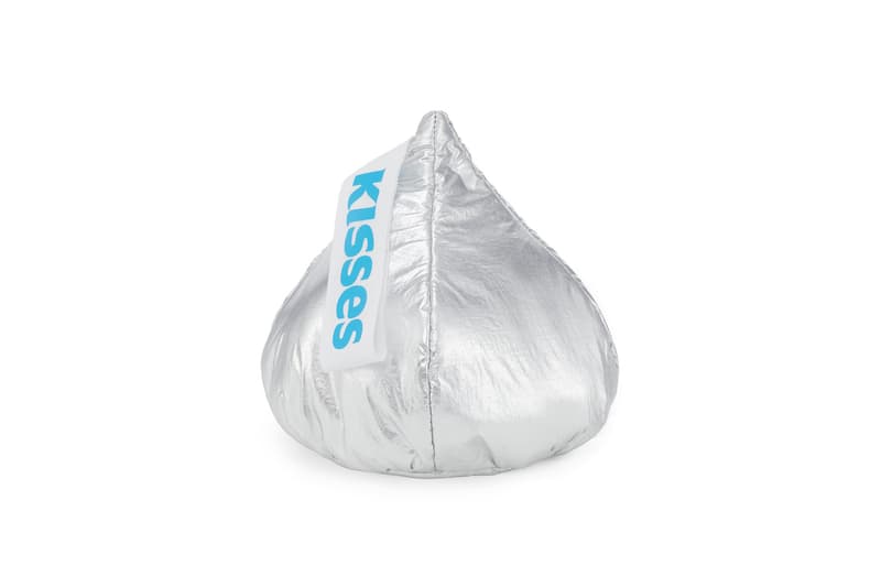 Hershey LeSportsac Kiss Wristlet Silver