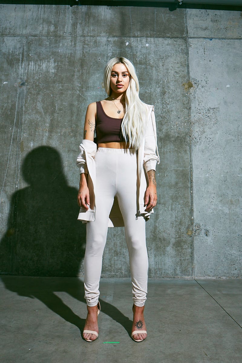 missguided yeezy dupe